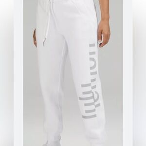 NWT Lululemon Scuba High Rise Graphic Joggers